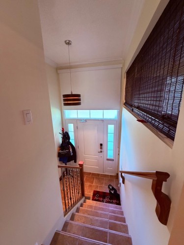 8936 Queen Mary Boulevard, Surrey, BC 