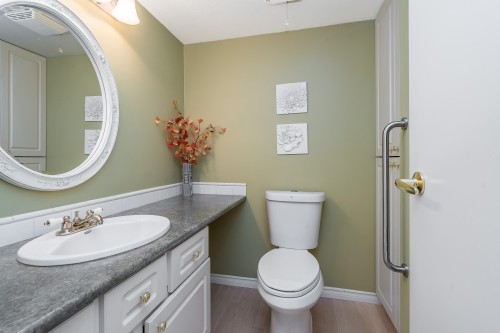 112-15275 19 Avenue, Surrey, BC 