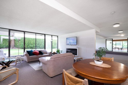 112-15275 19 Avenue, Surrey, BC 