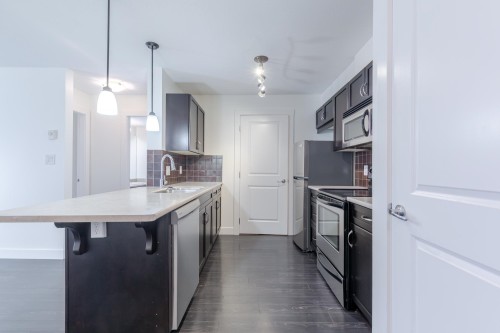 204-2038 Sandalwood Crescent, Abbotsford, BC 