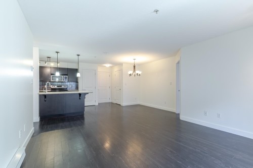 204-2038 Sandalwood Crescent, Abbotsford, BC 