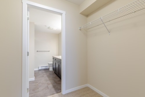 204-2038 Sandalwood Crescent, Abbotsford, BC 