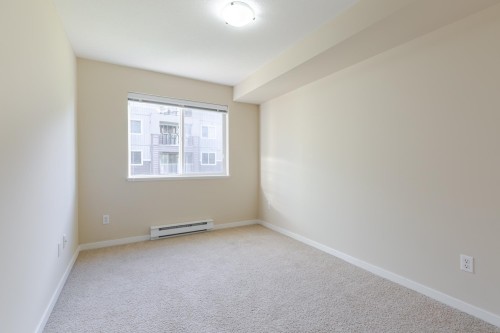 204-2038 Sandalwood Crescent, Abbotsford, BC 