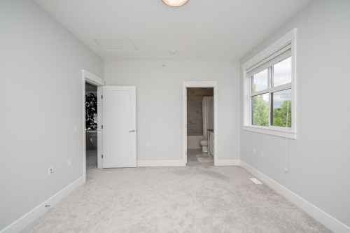 39-4750 228 Street, Langley, BC 