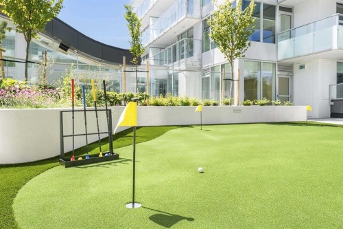 1410-13768 100 Avenue, Surrey, BC 