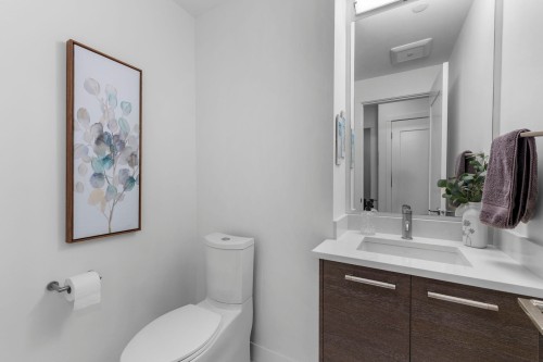 309-33540 Mayfair Avenue, Abbotsford, BC 