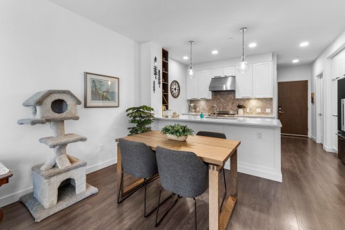 309-33540 Mayfair Avenue, Abbotsford, BC 