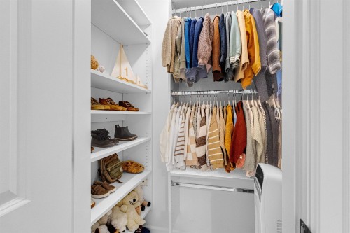 20271 49 Avenue, Langley, BC 