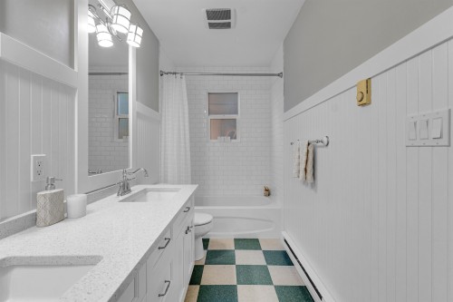 20271 49 Avenue, Langley, BC 