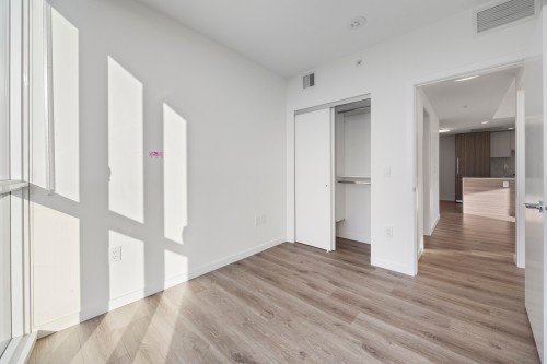 1804-10333 133 Street, Surrey, BC 