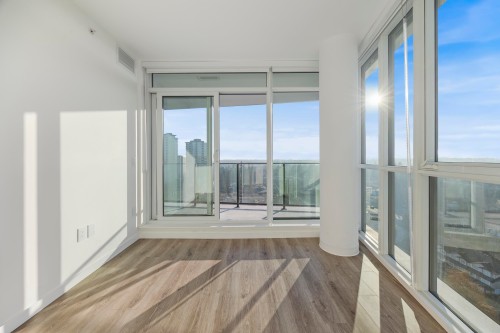 1804-10333 133 Street, Surrey, BC 