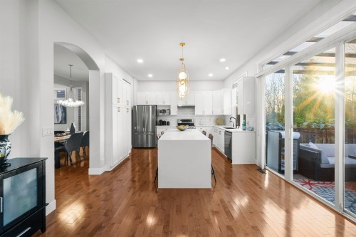 7339 200A Street, Langley, BC 