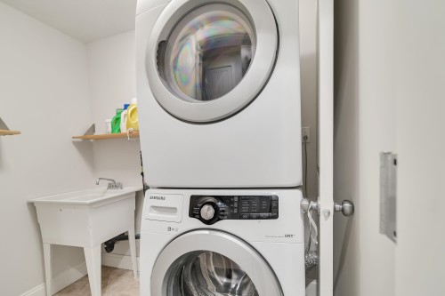 15083 58A Avenue, Surrey, BC 