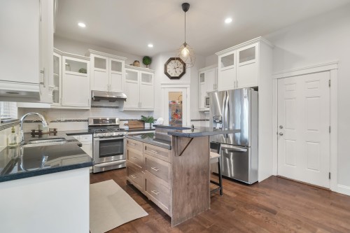 15083 58A Avenue, Surrey, BC 