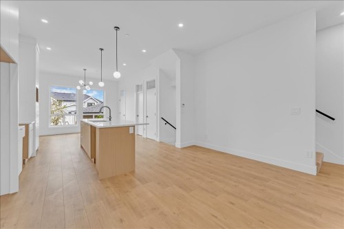 20487 74B Avenue, Langley, BC 