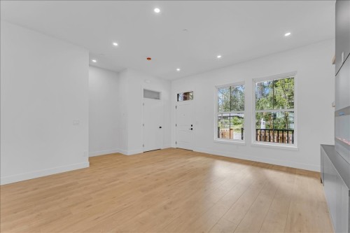 20487 74B Avenue, Langley, BC 