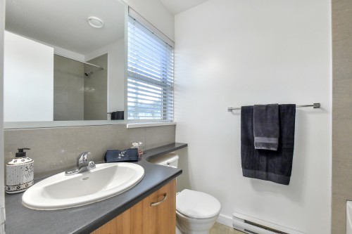 122-6671 121 Street, Surrey, BC 