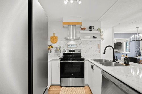 201-12110 80 Avenue, Surrey, BC 