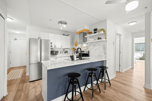 201-12110 80 Avenue, Surrey, BC 