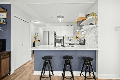 201-12110 80 Avenue, Surrey, BC 