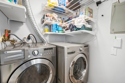 201-12110 80 Avenue, Surrey, BC 