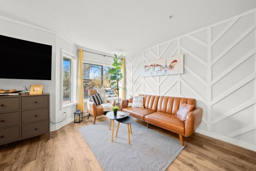 201-12110 80 Avenue, Surrey, BC 