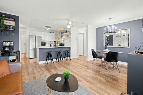 201-12110 80 Avenue, Surrey, BC 