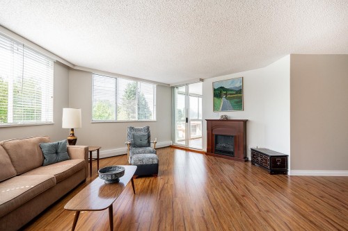 305-11881 88 Avenue, Delta, BC 