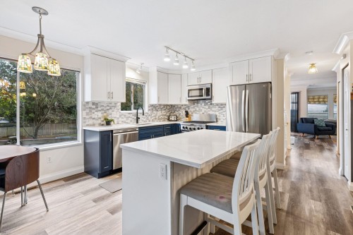 8376 Centre Street, Delta, BC 