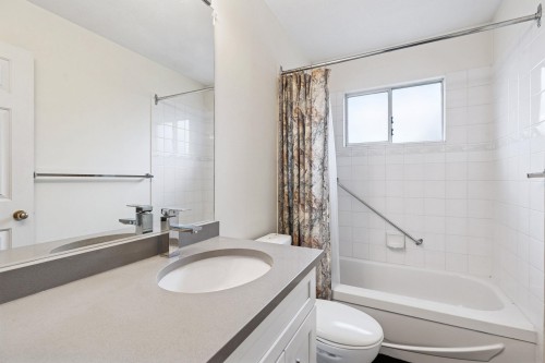 8376 Centre Street, Delta, BC 