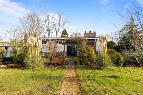 1310 Parker Street, White Rock, BC 