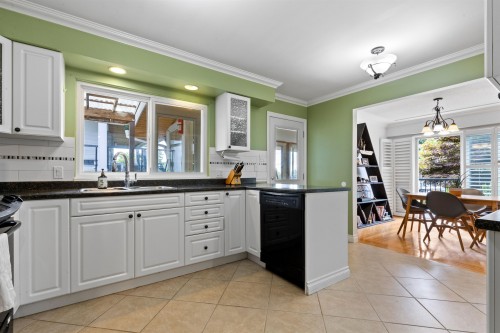 1310 Parker Street, White Rock, BC 