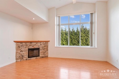 201-2828 152 Street, Surrey, BC 