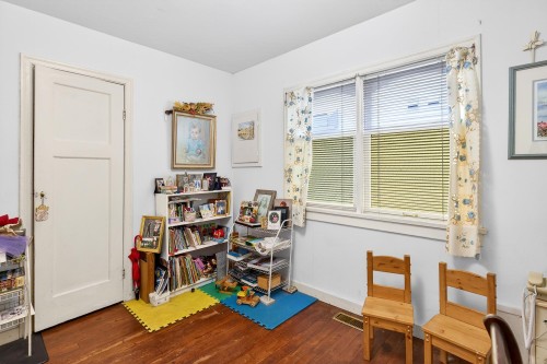 18753 60 Avenue, Surrey, BC 