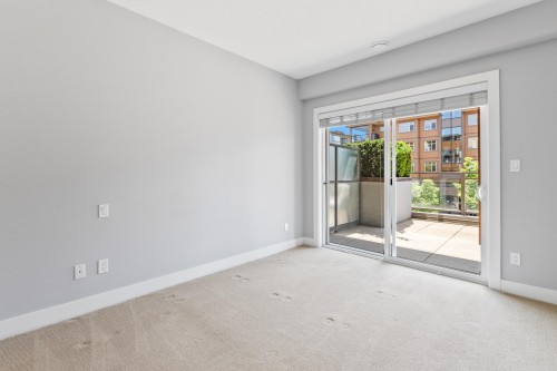 219-20728 Willoughby Town Centre Drive, Langley, BC 