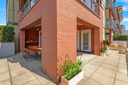 219-20728 Willoughby Town Centre Drive, Langley, BC 