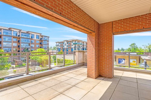 219-20728 Willoughby Town Centre Drive, Langley, BC 