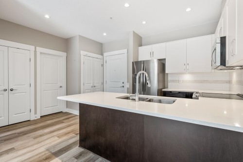 219-20728 Willoughby Town Centre Drive, Langley, BC 