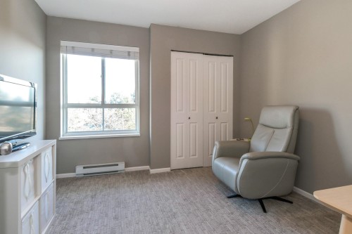 306-19750 64Th Avenue, Langley, BC 