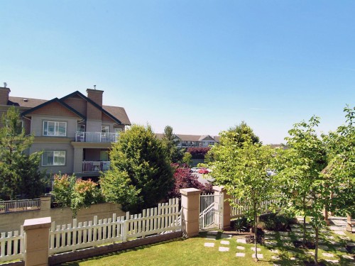 306-19750 64Th Avenue, Langley, BC 