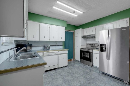 8947 Ursus Crescent, Surrey, BC 