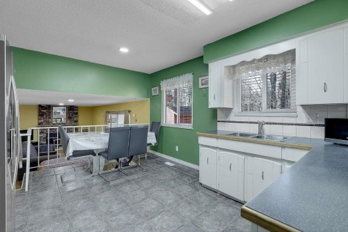 8947 Ursus Crescent, Surrey, BC 