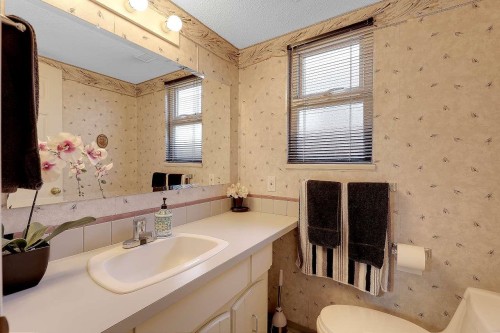 8947 Ursus Crescent, Surrey, BC 