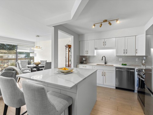 301-31955 Old Yale Road, Abbotsford, BC 