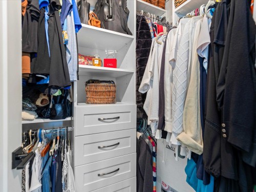 301-31955 Old Yale Road, Abbotsford, BC 