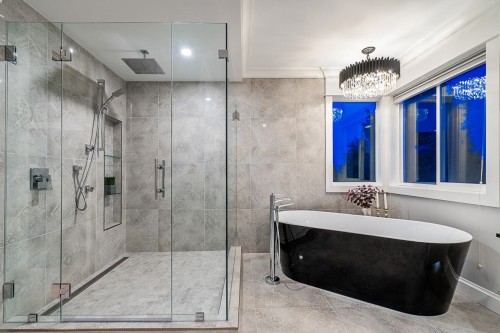 15448 33A Avenue, Surrey, BC 