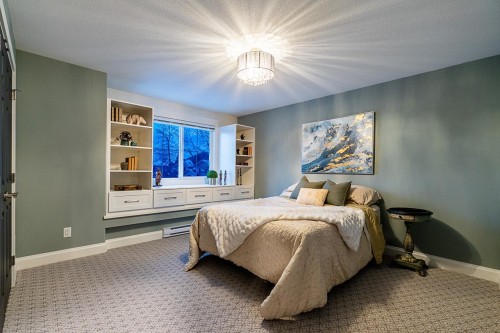 15448 33A Avenue, Surrey, BC 