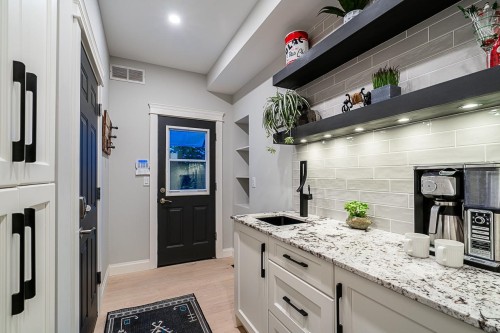 15448 33A Avenue, Surrey, BC 