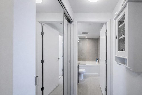 1508-13325 102A, Surrey, BC 