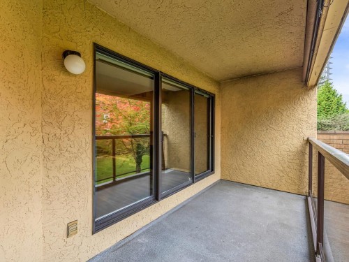 211-10157 University Drive, Surrey, BC 